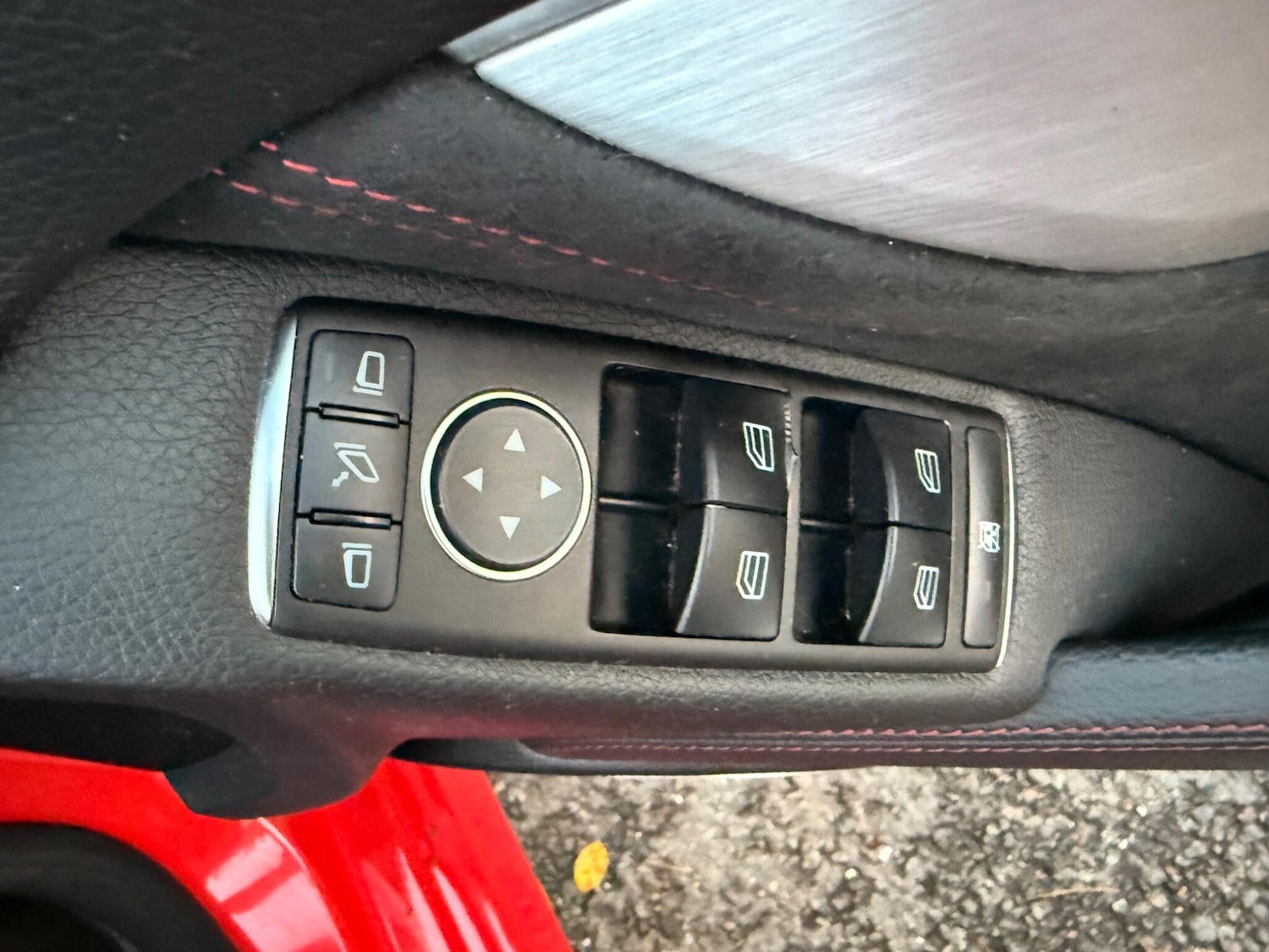 Used Mercedes-Benz C Class 2012 for sale - 76538286: Photo 28