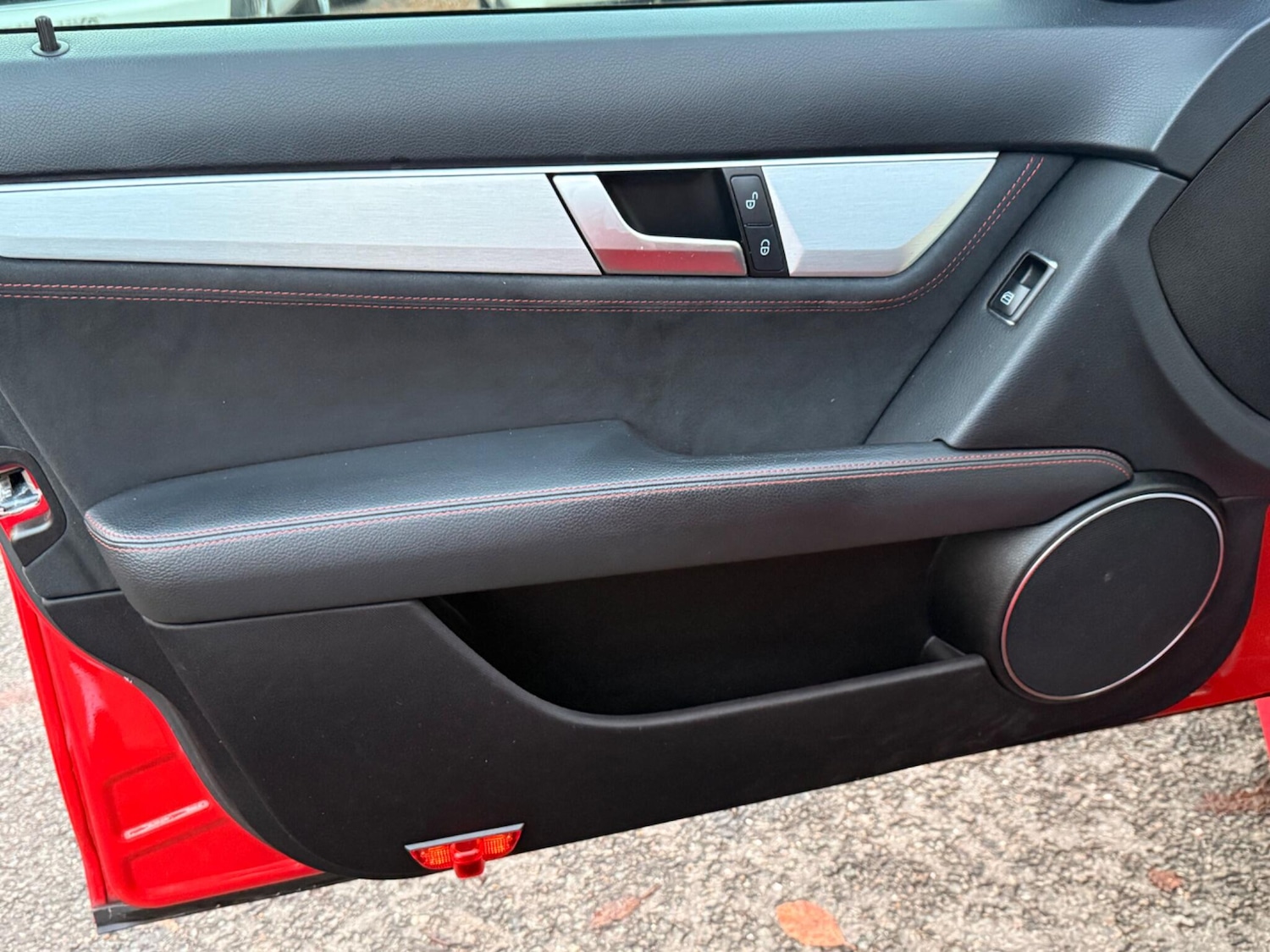 Used Mercedes-Benz C Class 2012 for sale - 76538286: Photo 32