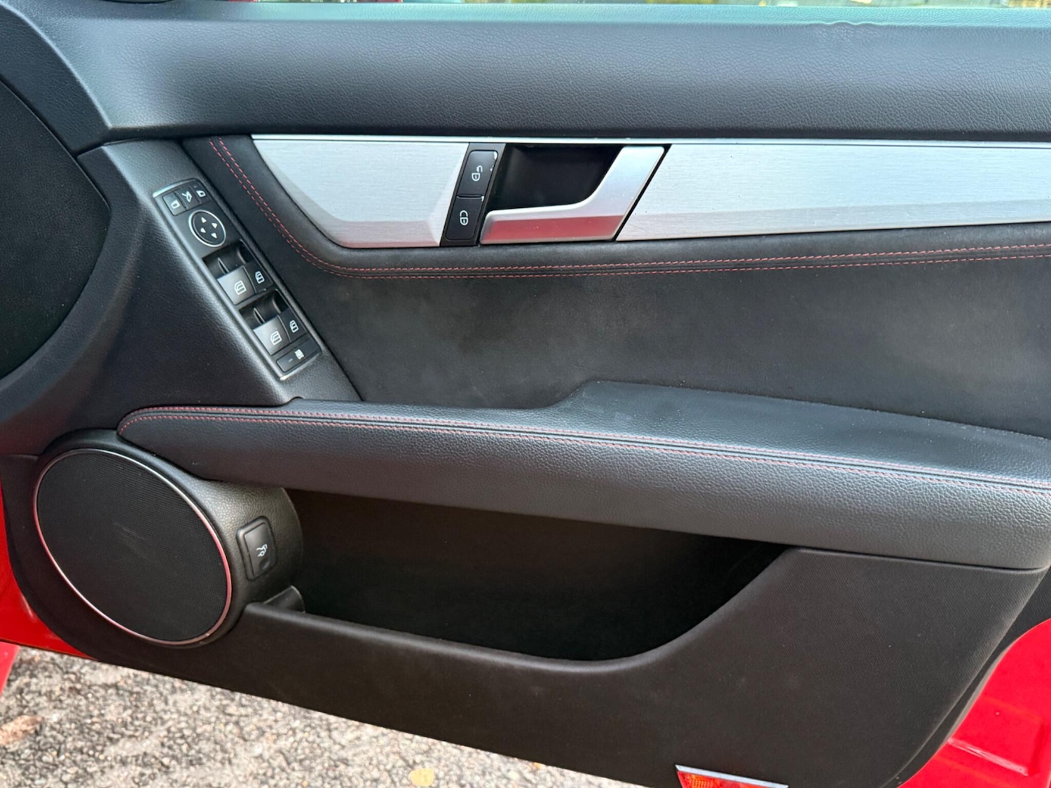 Used Mercedes-Benz C Class 2012 for sale - 76538286: Photo 34