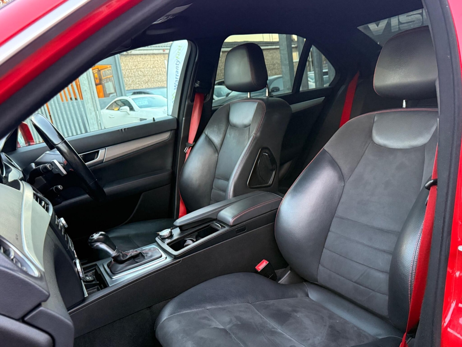 Used Mercedes-Benz C Class 2012 for sale - 76538286: Photo 37