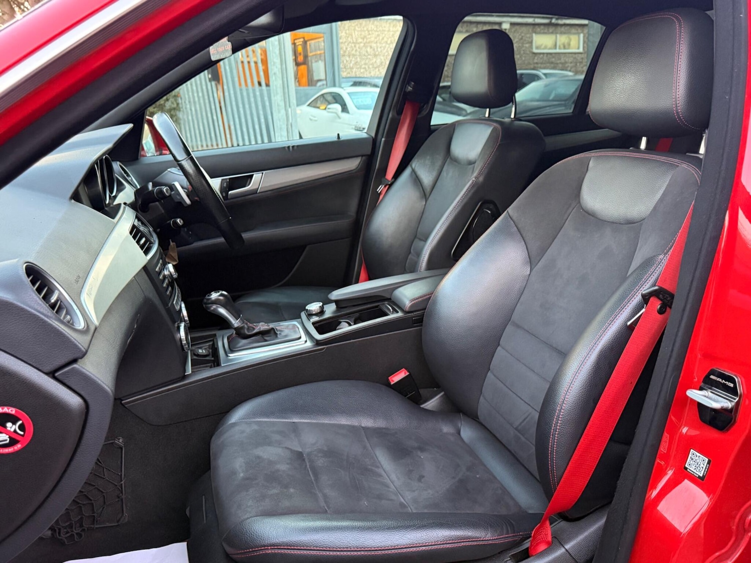 Used Mercedes-Benz C Class 2012 for sale - 76538286: Photo 38