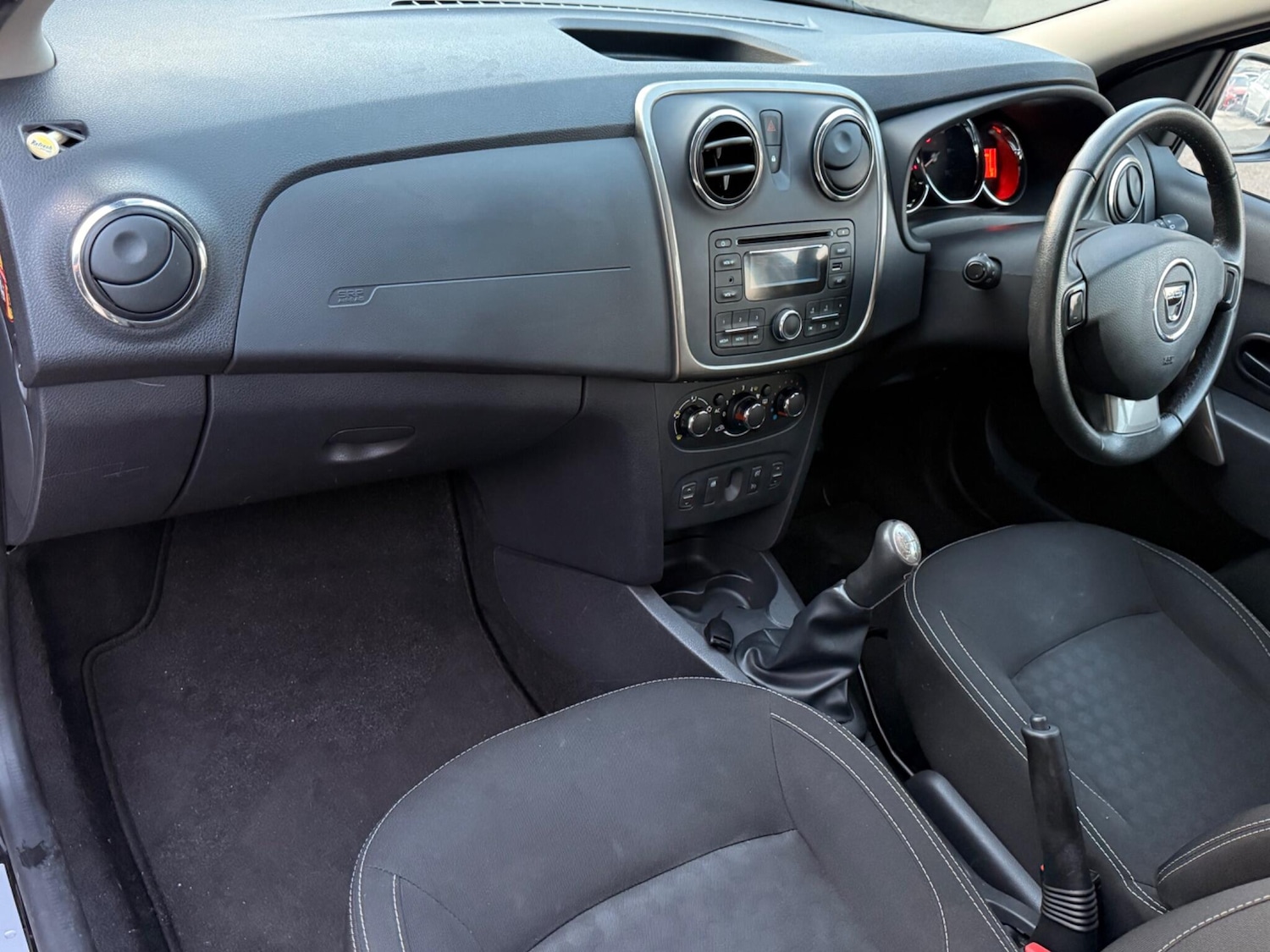 Used Dacia Logan MCV 2015 for sale - 76012313: Photo 14