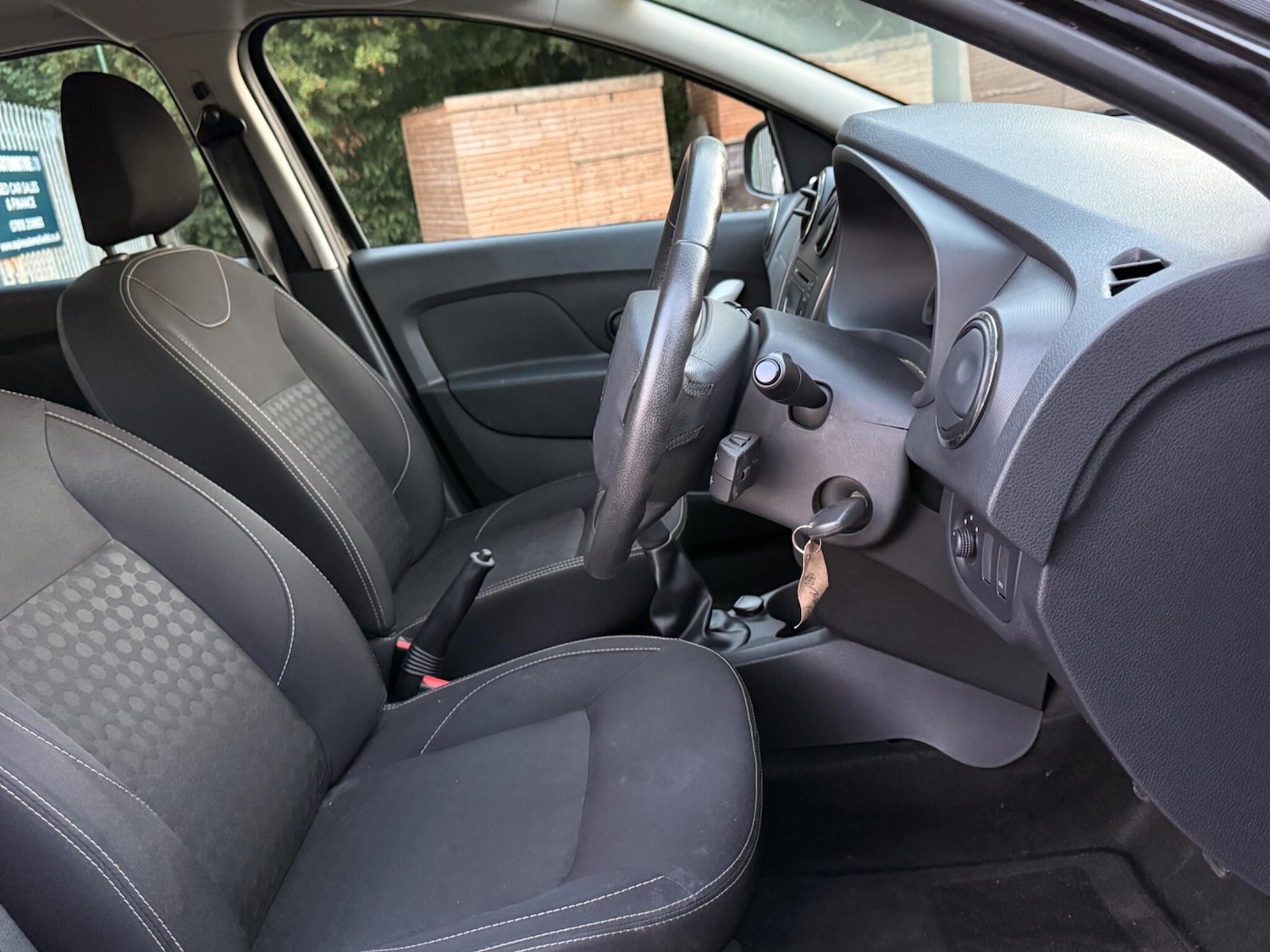 Used Dacia Logan MCV 2015 for sale - 76012313: Photo 17