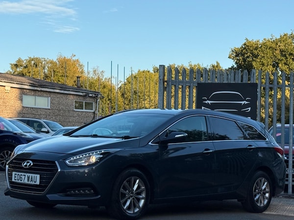 Used Hyundai i40 2017 for sale - 76013060: Photo 4
