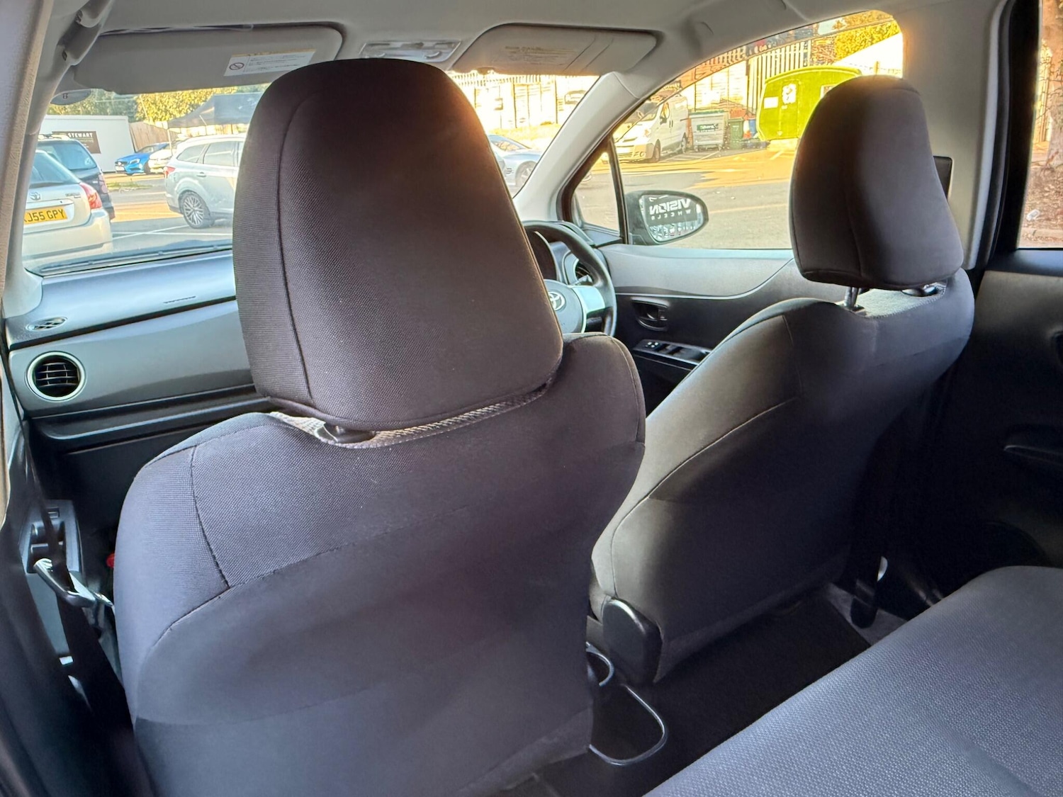 Used Toyota Yaris 2023 for sale - 76752416: Photo 18