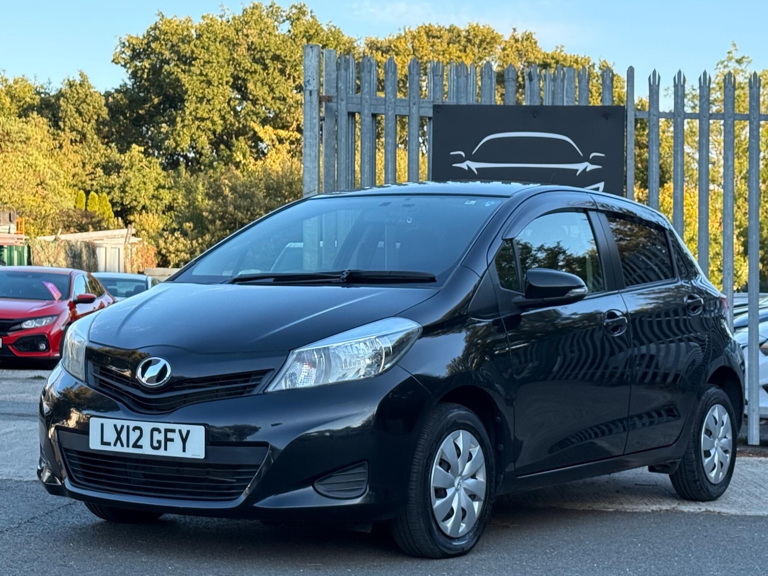 Used Toyota Yaris 2023 for sale - 76752416: Photo 4