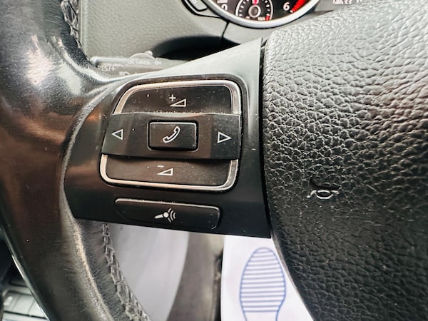 Used Volkswagen Golf 2011 for sale - 76238935: Photo 24