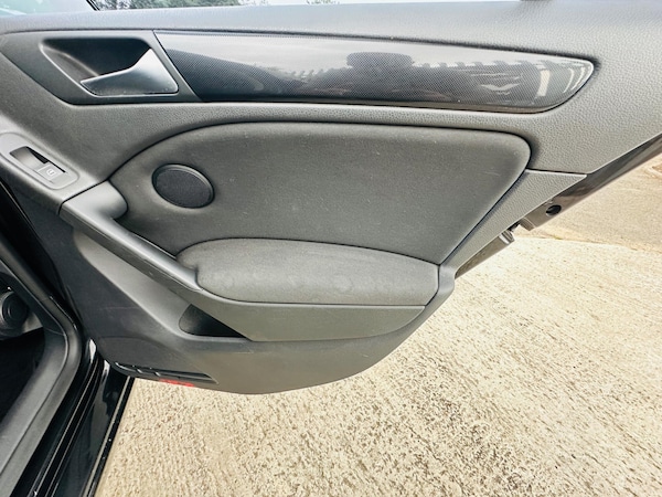 Used Volkswagen Golf 2011 for sale - 76238935: Photo 29