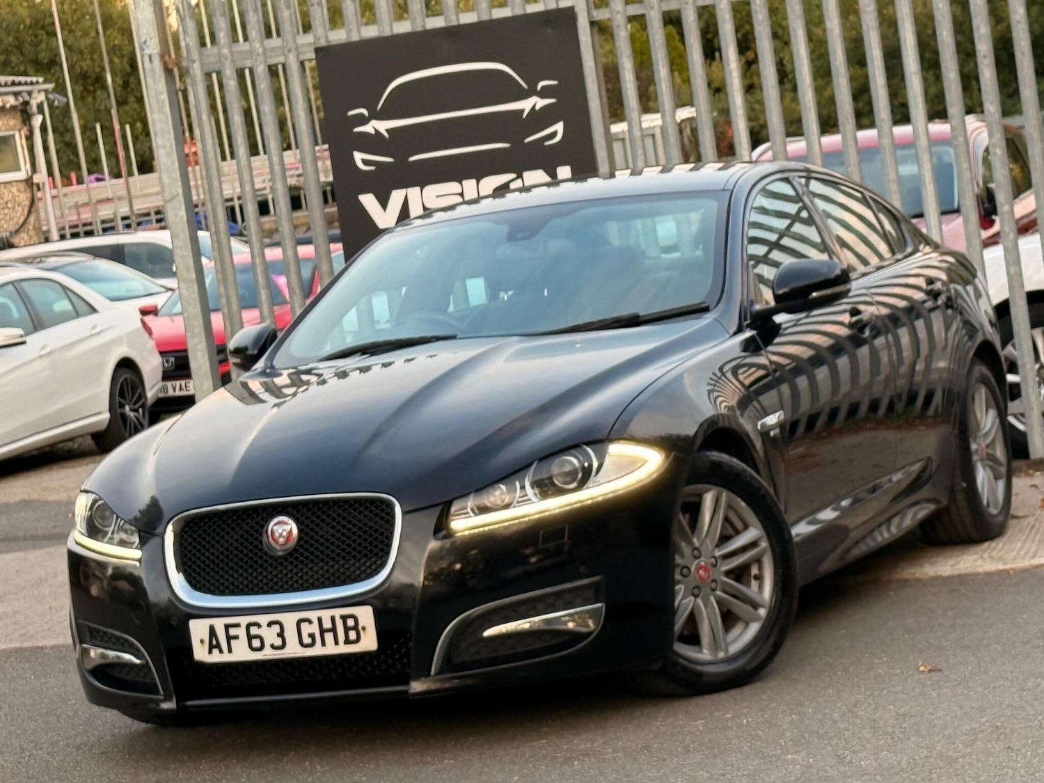 Used Jaguar XF 2013 for sale - 76042316: Photo 10