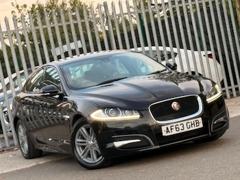 Used Jaguar XF 2013 for sale - 76042316: Photo 4