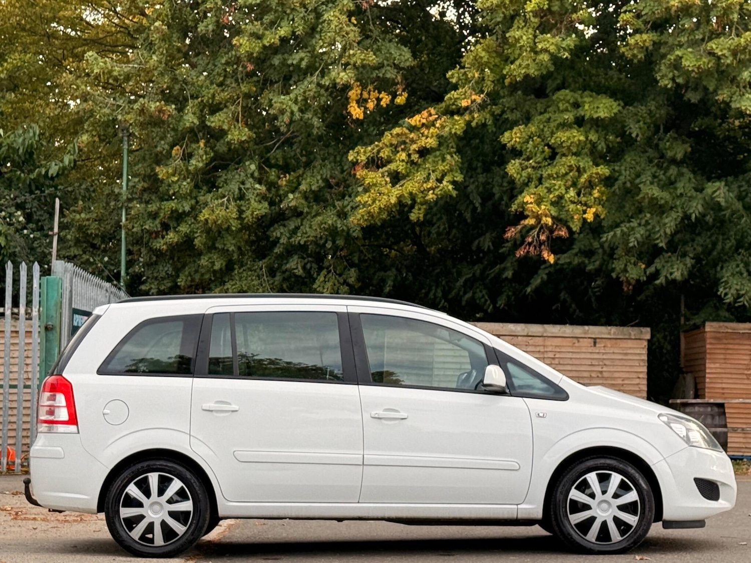 Used Vauxhall Zafira 2013 for sale - 76072106: Photo 10