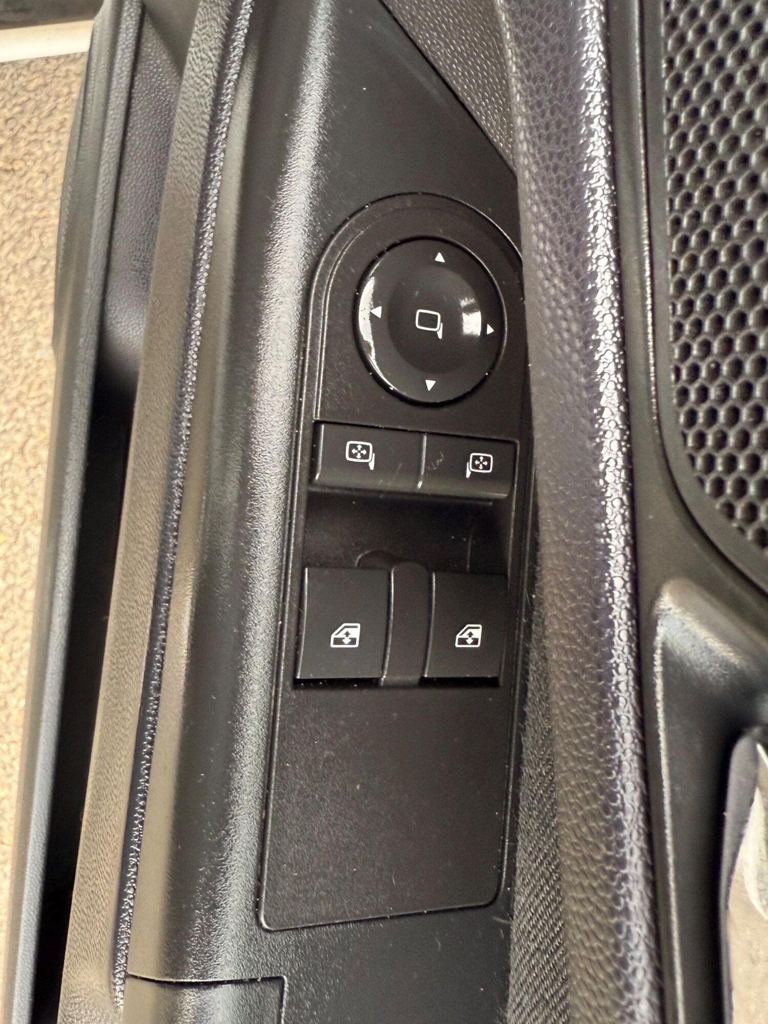 Used Vauxhall Zafira 2013 for sale - 76072106: Photo 22