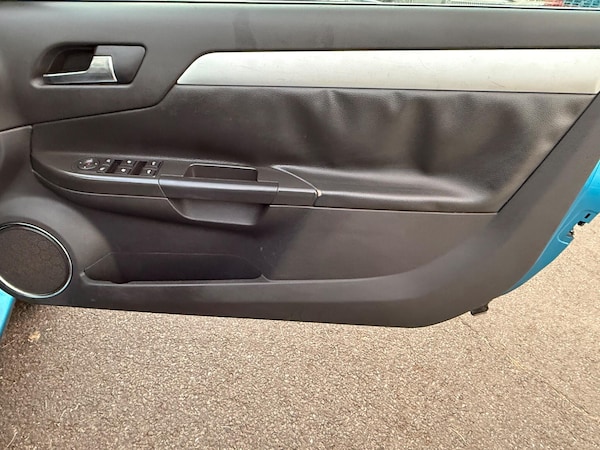 Used Vauxhall Tigra 2006 for sale - 76239377: Photo 23