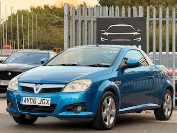 Used Vauxhall Tigra 2006 for sale - 76239377: Photo 3