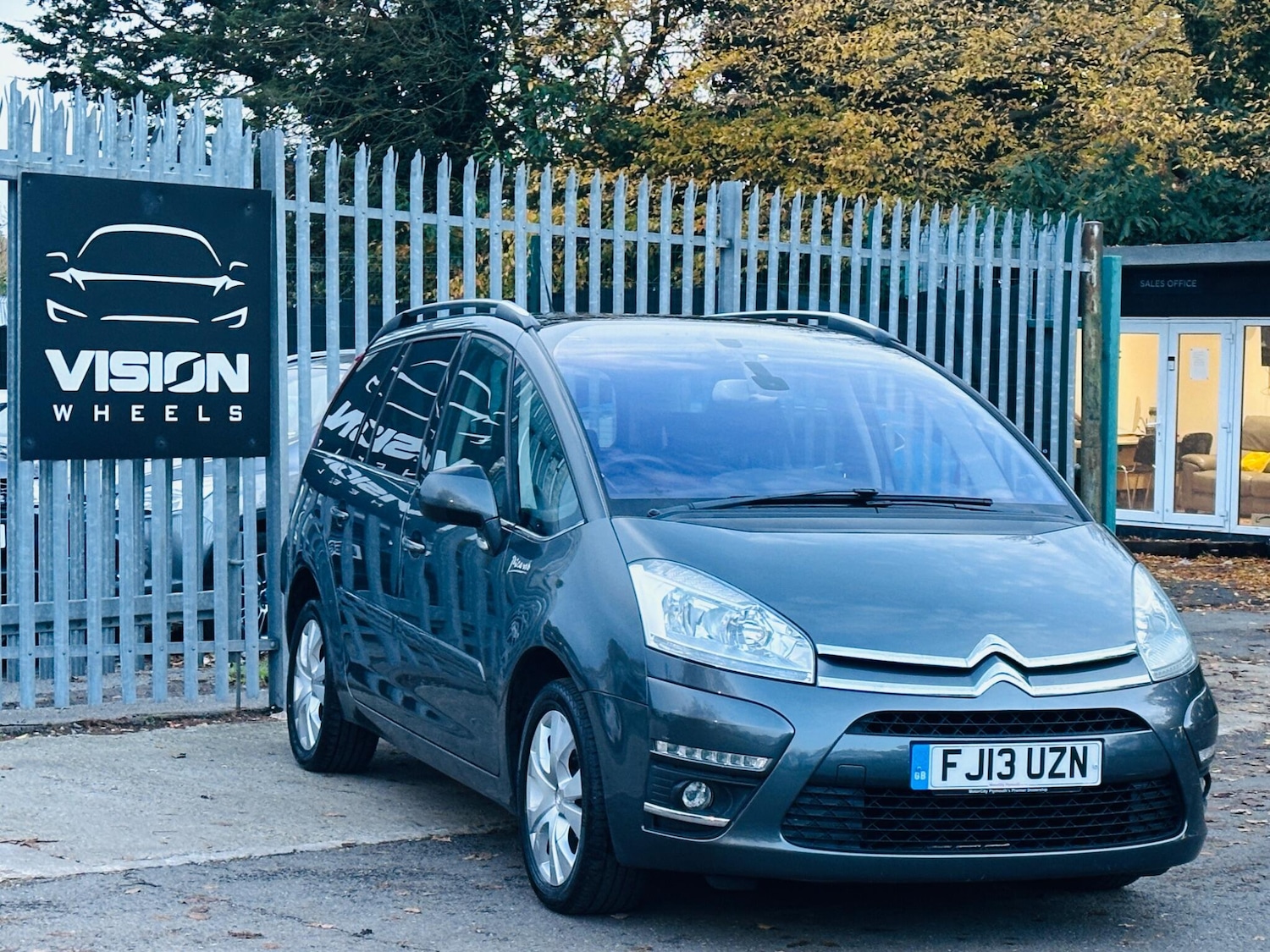 Used Citroen C4 Grand Picasso 2013 for sale - 76485218: Photo 1