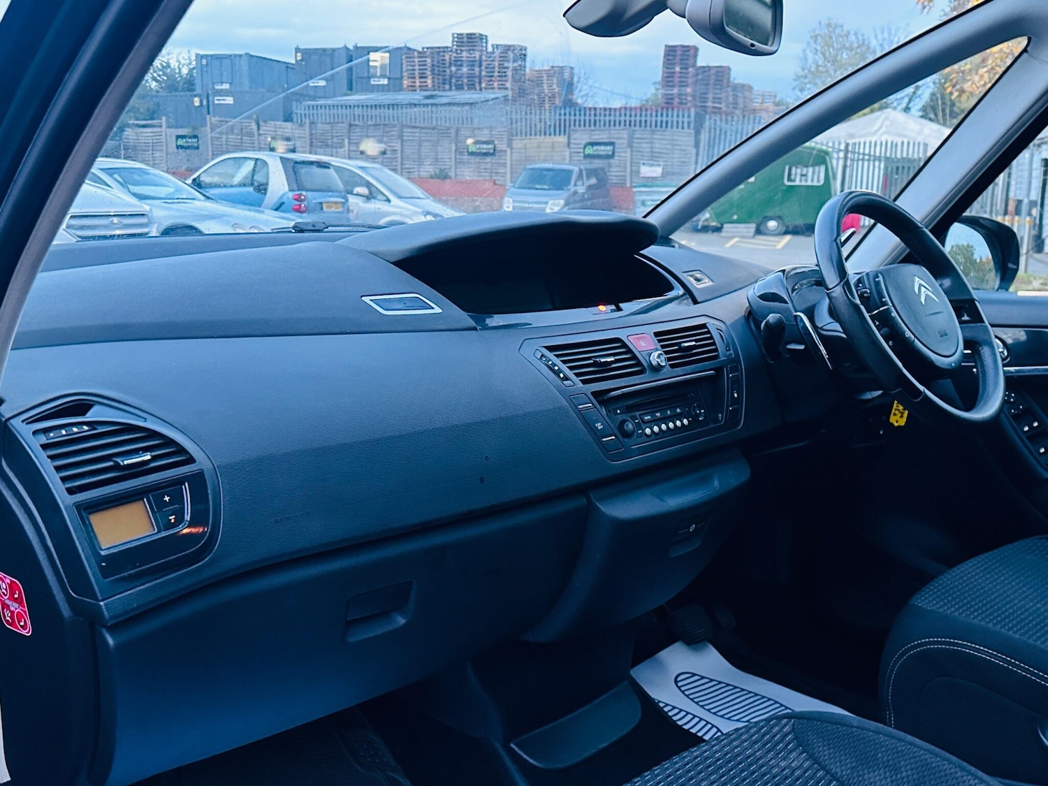 Used Citroen C4 Grand Picasso 2013 for sale - 76485218: Photo 12