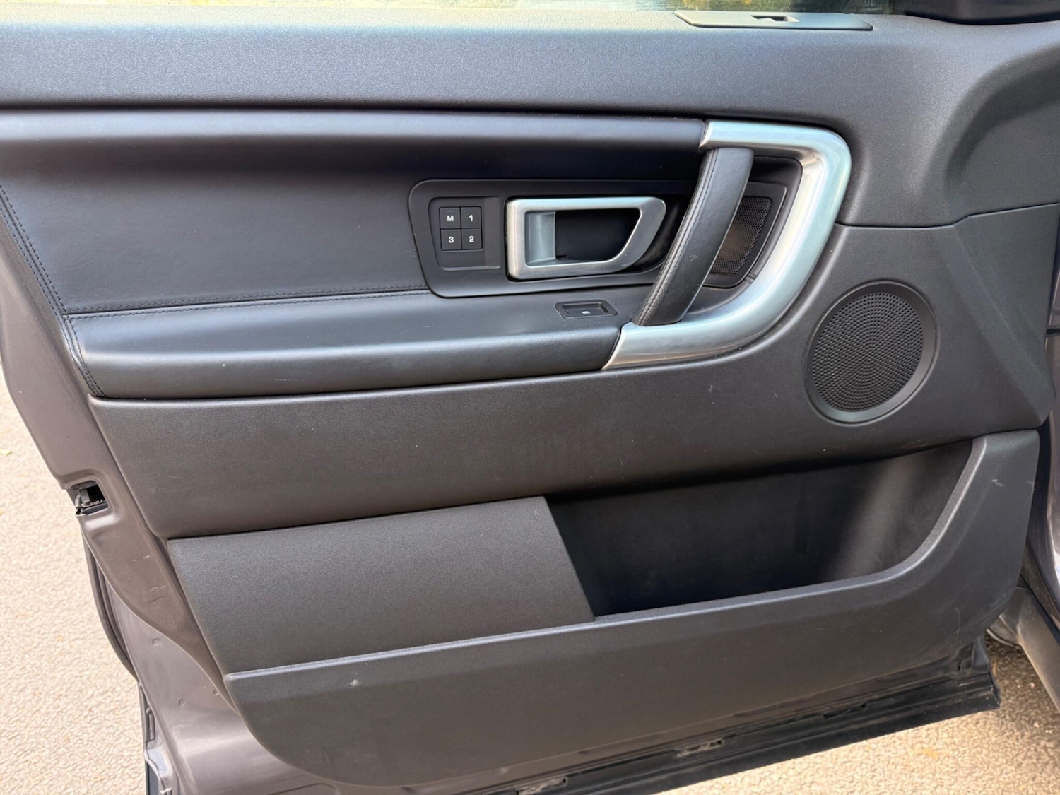 Used Land Rover Discovery Sport 2016 for sale - 76702043: Photo 28