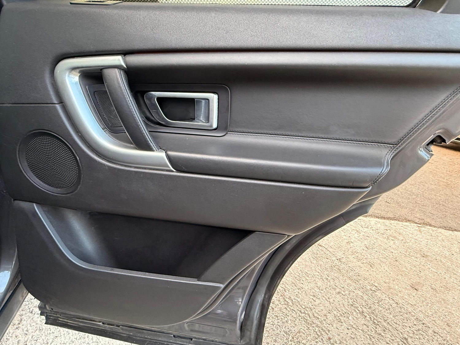 Used Land Rover Discovery Sport 2016 for sale - 76702043: Photo 29