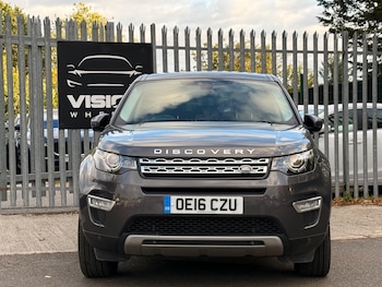 Used Land Rover Discovery Sport 2016 for sale - 76702043: Photo