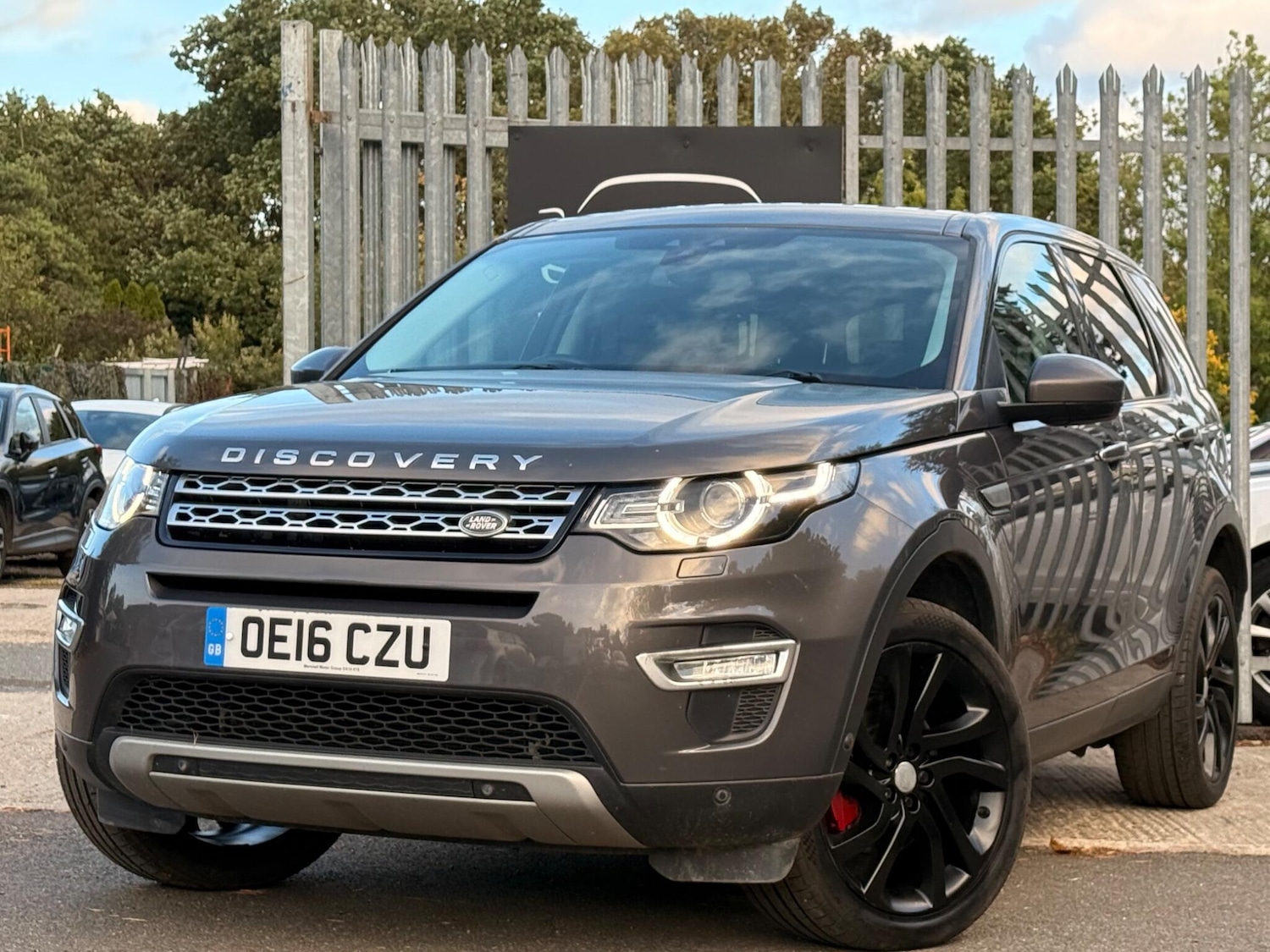 Used Land Rover Discovery Sport 2016 for sale - 76702043: Photo 8