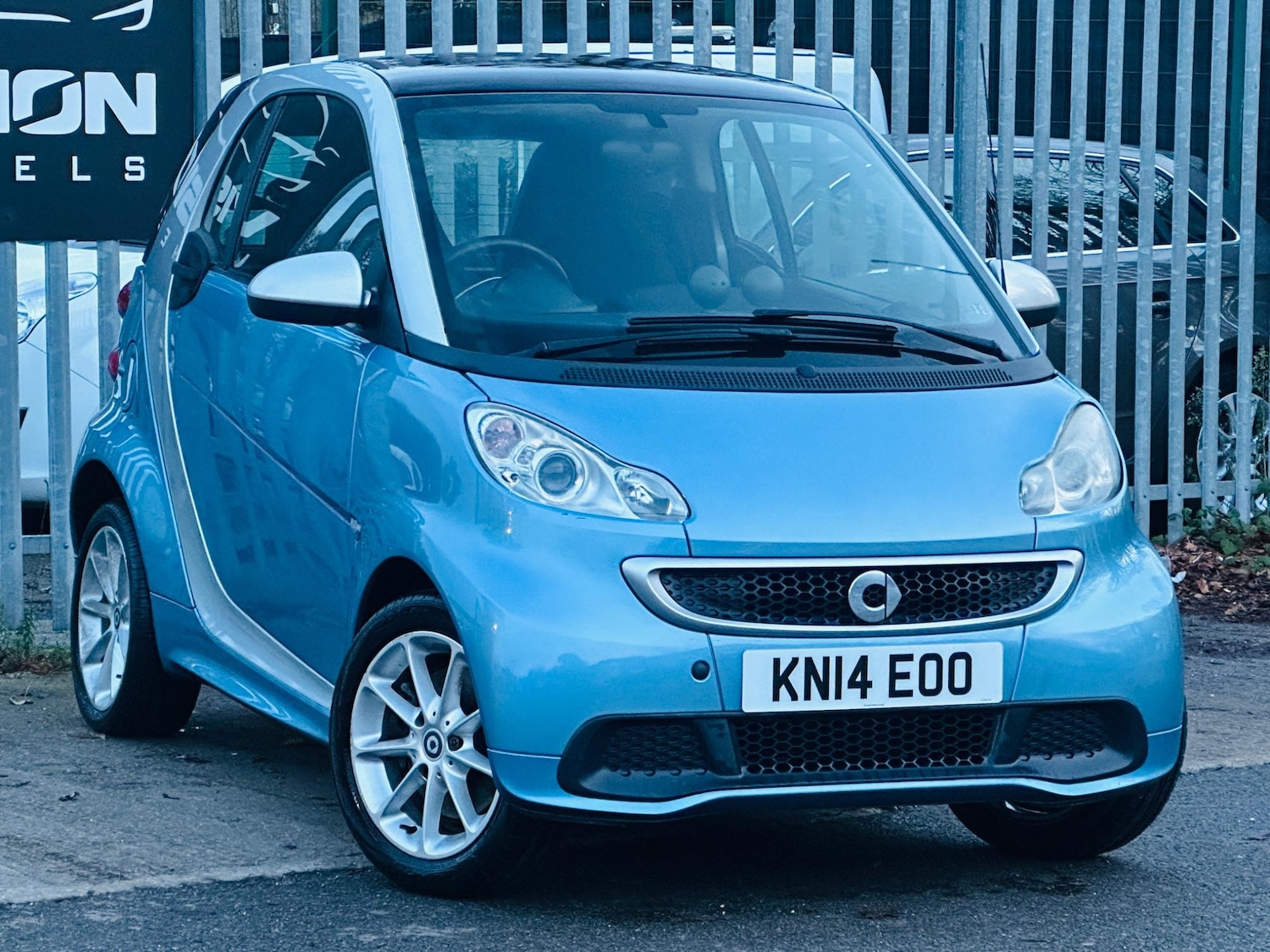Vehicle 21