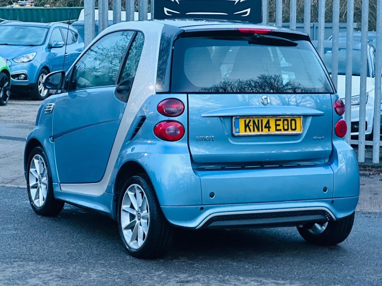 Vehicle 27