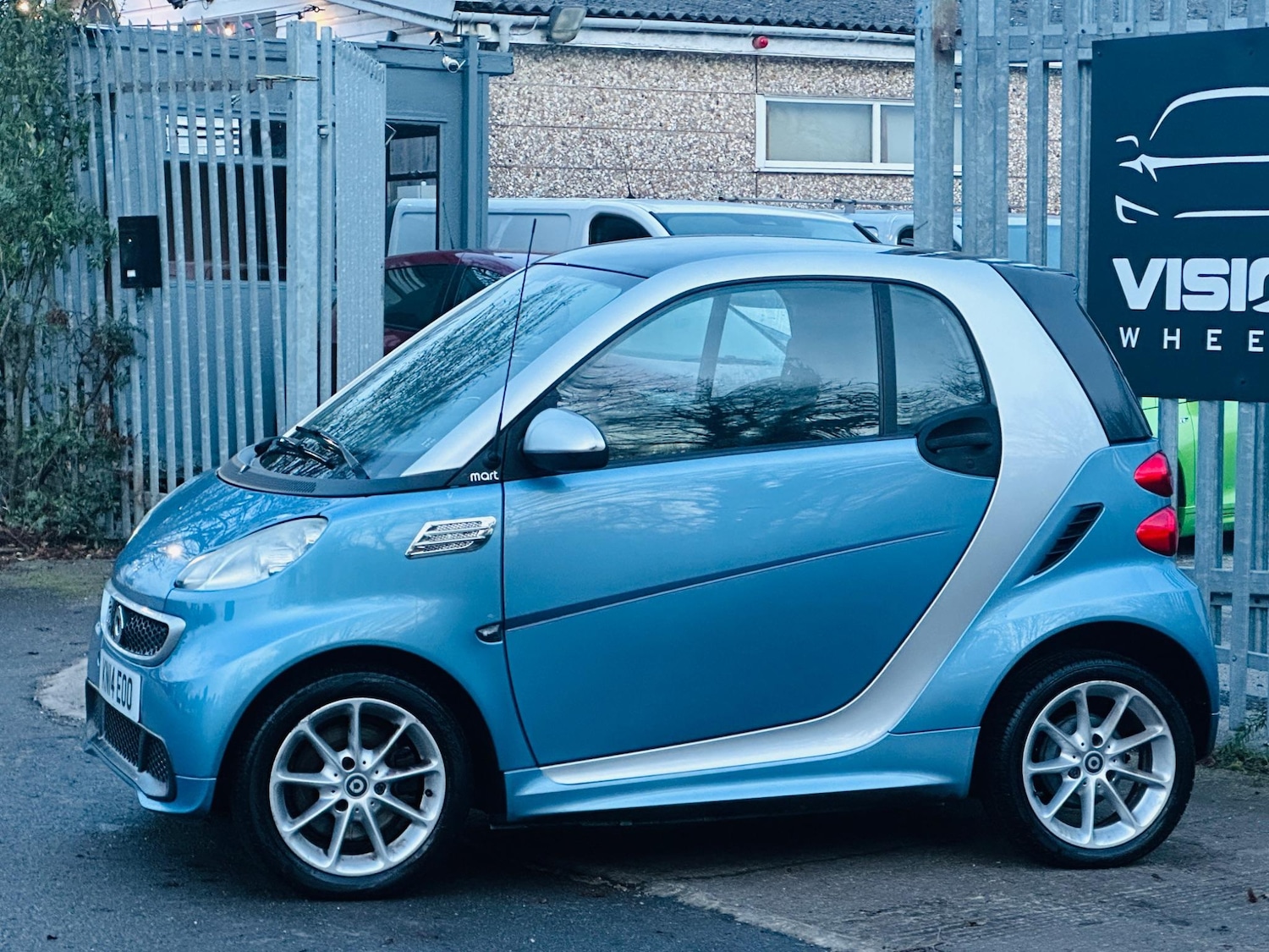 Vehicle 5