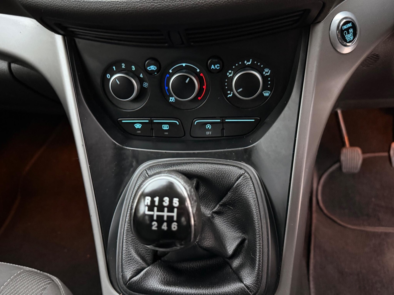 Used Ford Kuga 2016 for sale - 76296111: Photo 32