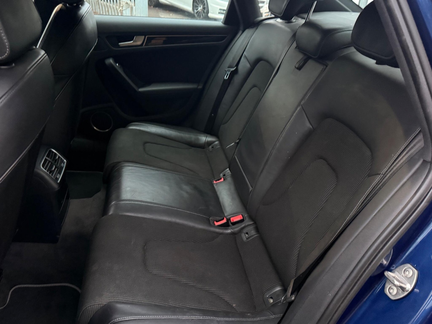 Used Audi A4 2014 for sale - 76440828: Photo 19