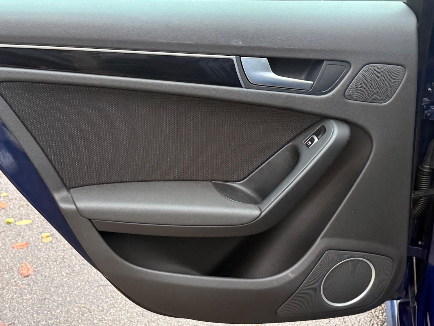 Used Audi A4 2014 for sale - 76440828: Photo 24