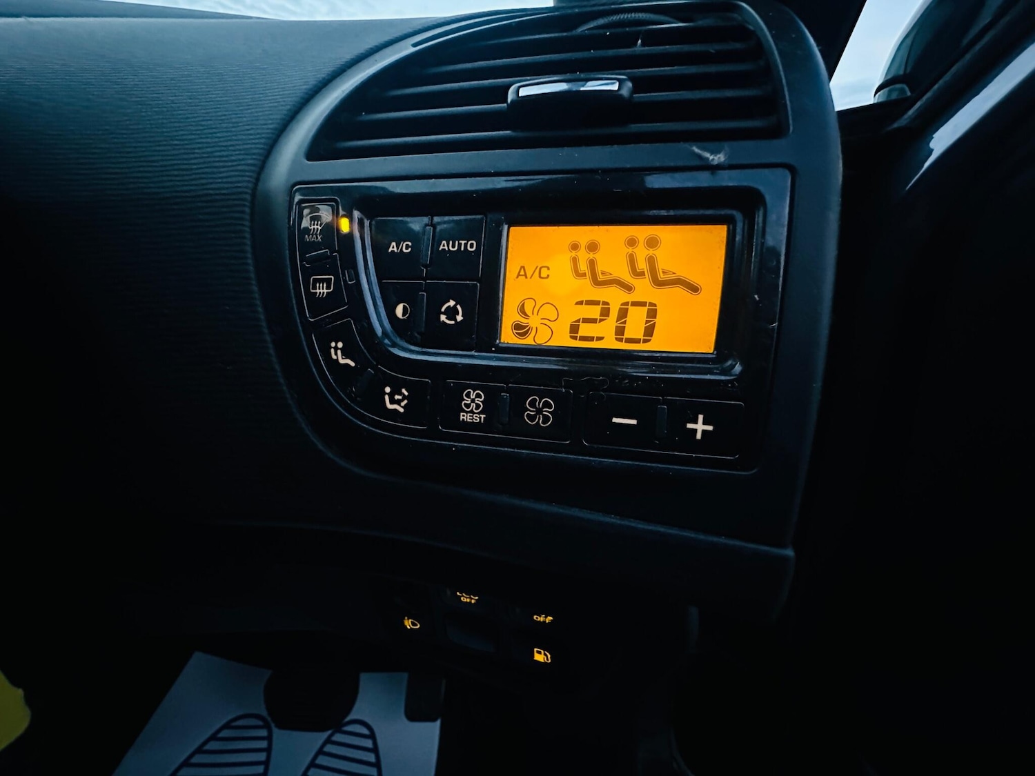 Used Citroen C4 Grand Picasso 2013 for sale - 76607464: Photo 20