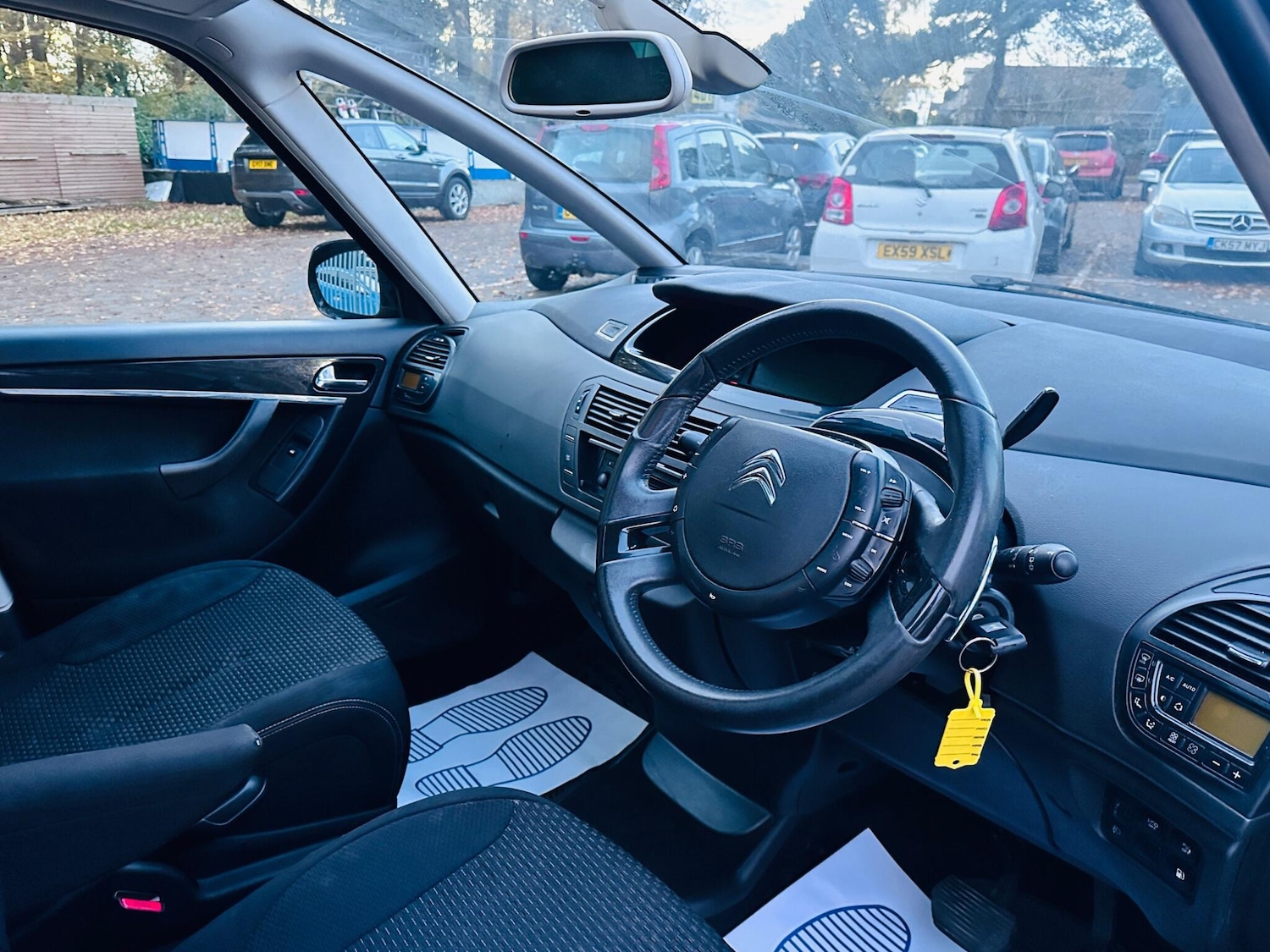 Used Citroen C4 Grand Picasso 2013 for sale - 76607464: Photo 9