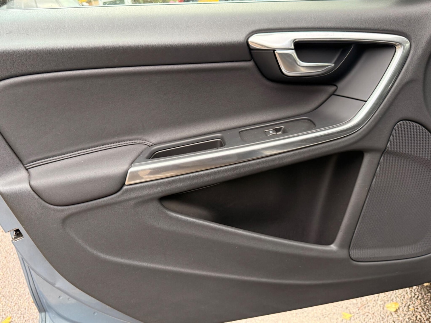 Used Volvo S60 for sale - 76440574: Photo 25