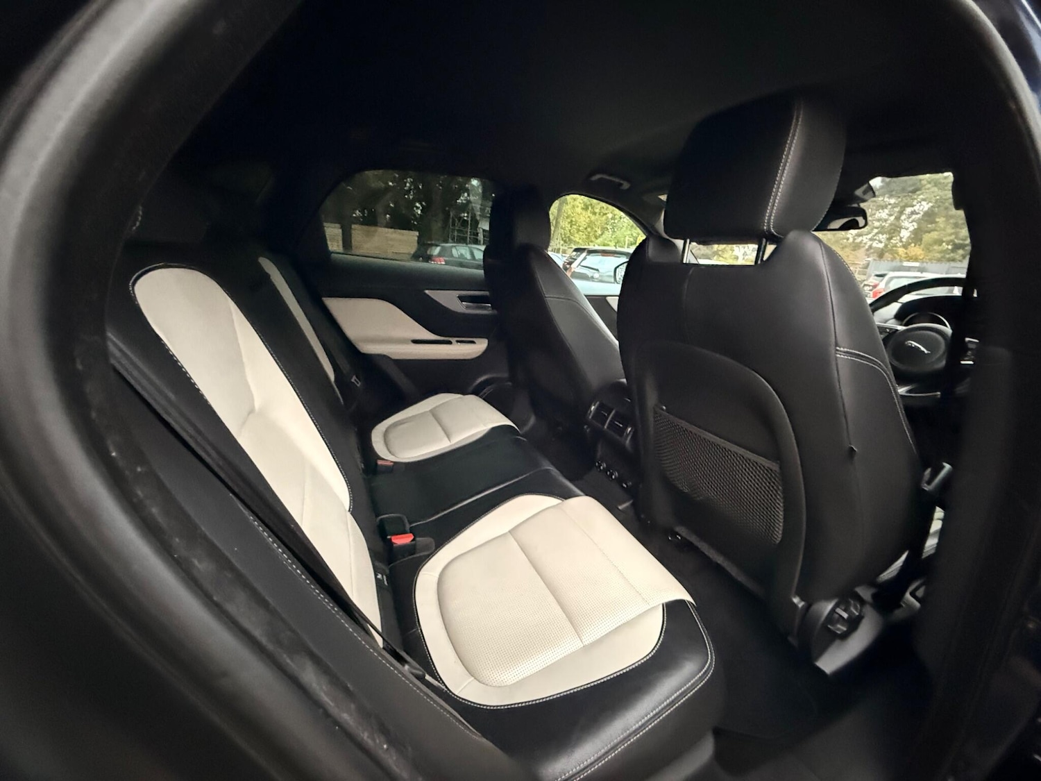 Used Jaguar F-Pace 2017 for sale - 76094437: Photo 21