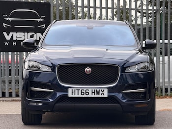 Used Jaguar F-Pace 2017 for sale - 76094437: Photo 2