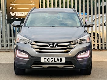 Used Hyundai Santa Fe 2015 for sale - 75532713: Photo