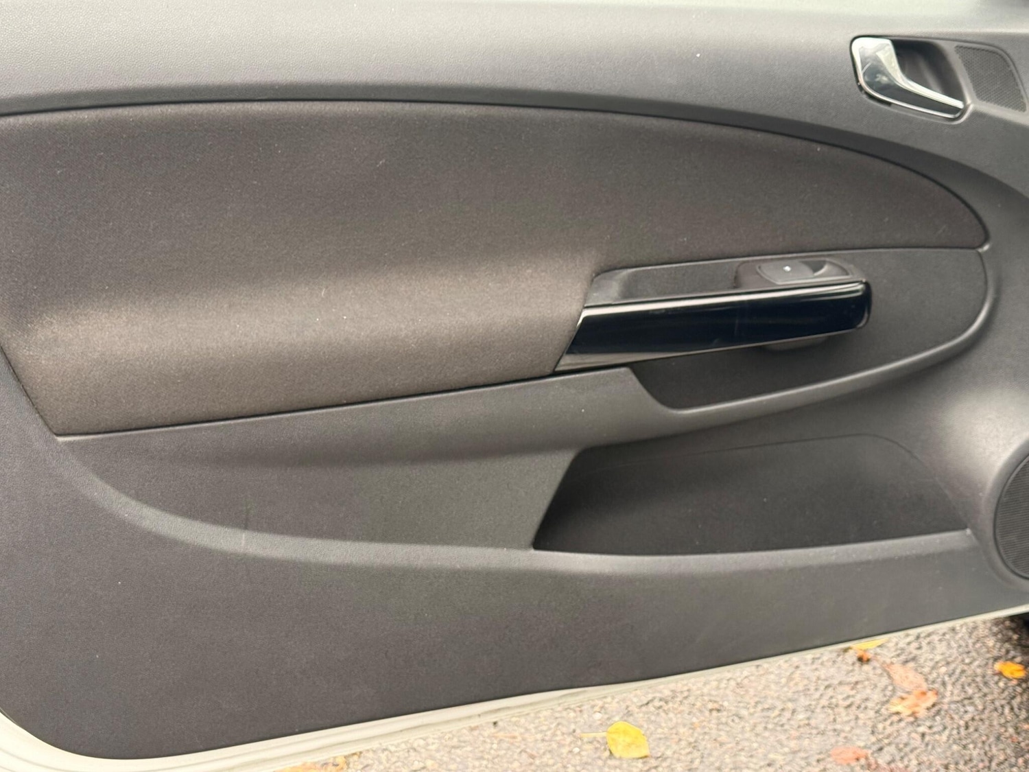 Used Vauxhall Corsa 2012 for sale - 76456943: Photo 20