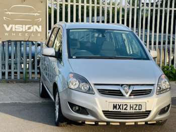 2012 (12) - 1.8i Design 5dr