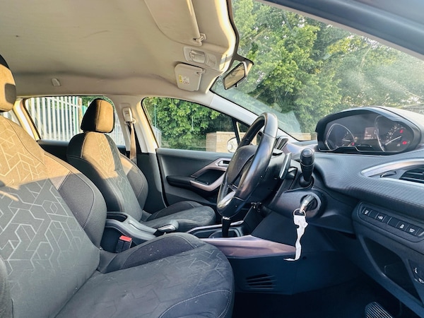 Used Peugeot 2008 2014 for sale - 75291857: Photo 10