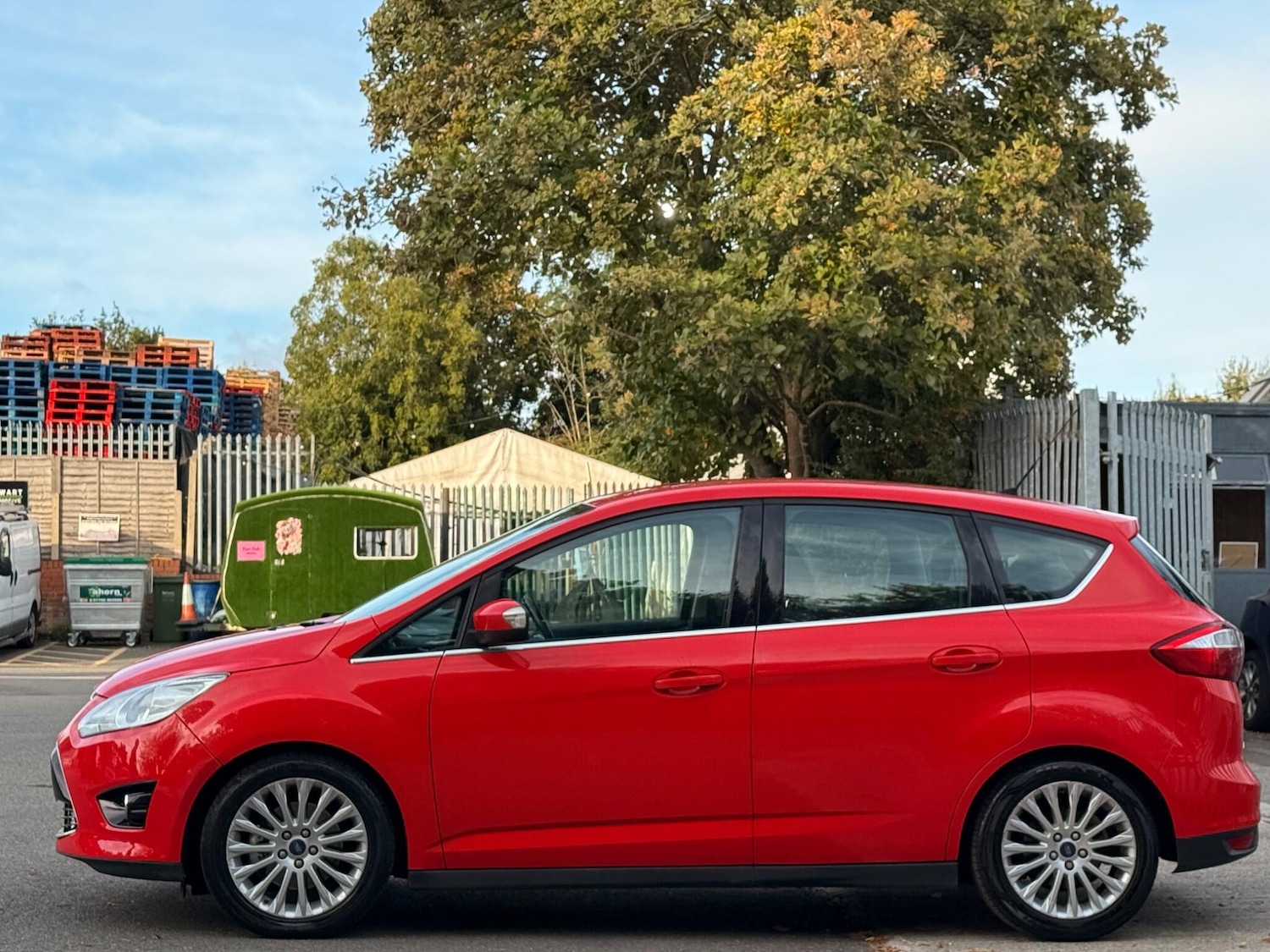 Used Ford C-Max 2014 for sale - 76072194: Photo 12
