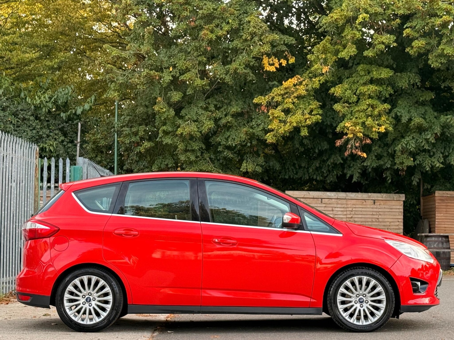 Used Ford C-Max 2014 for sale - 76072194: Photo 14