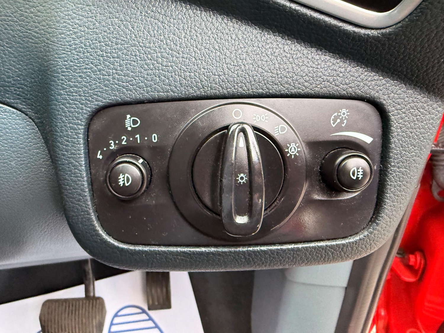 Used Ford C-Max 2014 for sale - 76072194: Photo 27