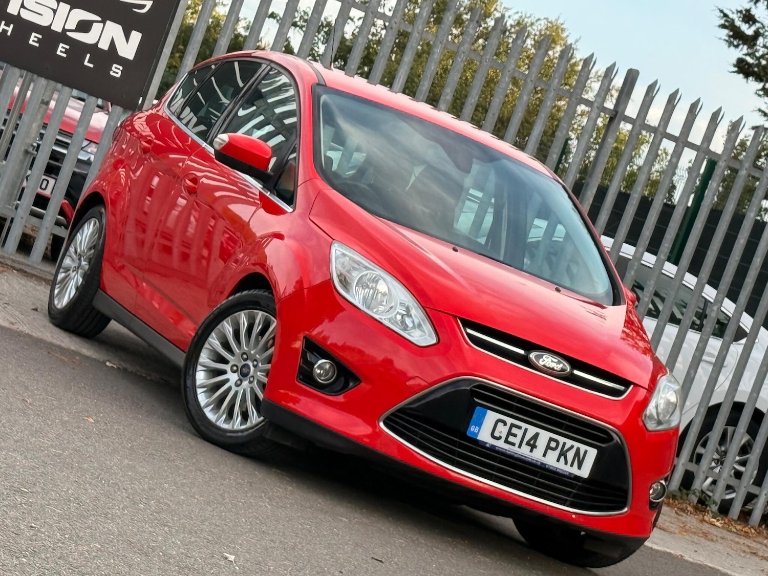 Used Ford C-Max 2014 for sale - 76072194: Photo 6