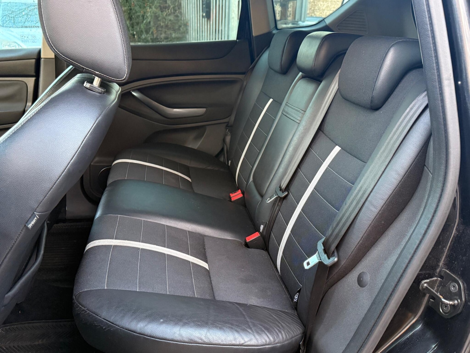 Used Ford Kuga 2010 for sale - 76667231: Photo 20