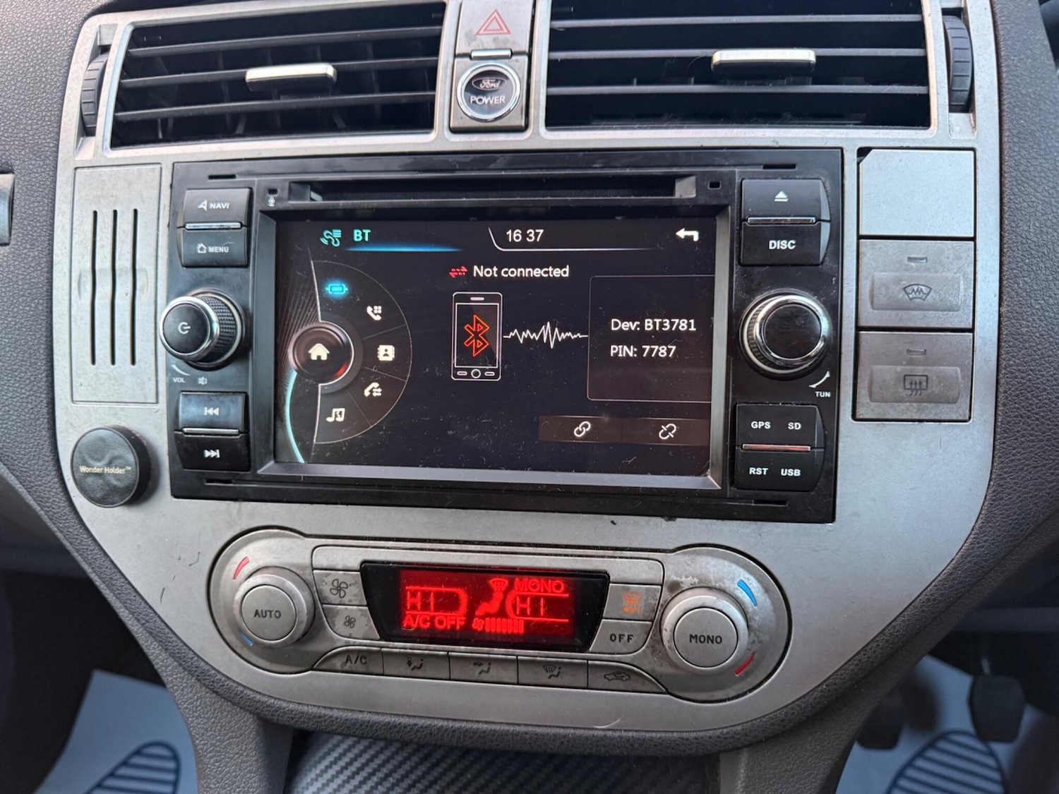 Used Ford Kuga 2010 for sale - 76667231: Photo 28