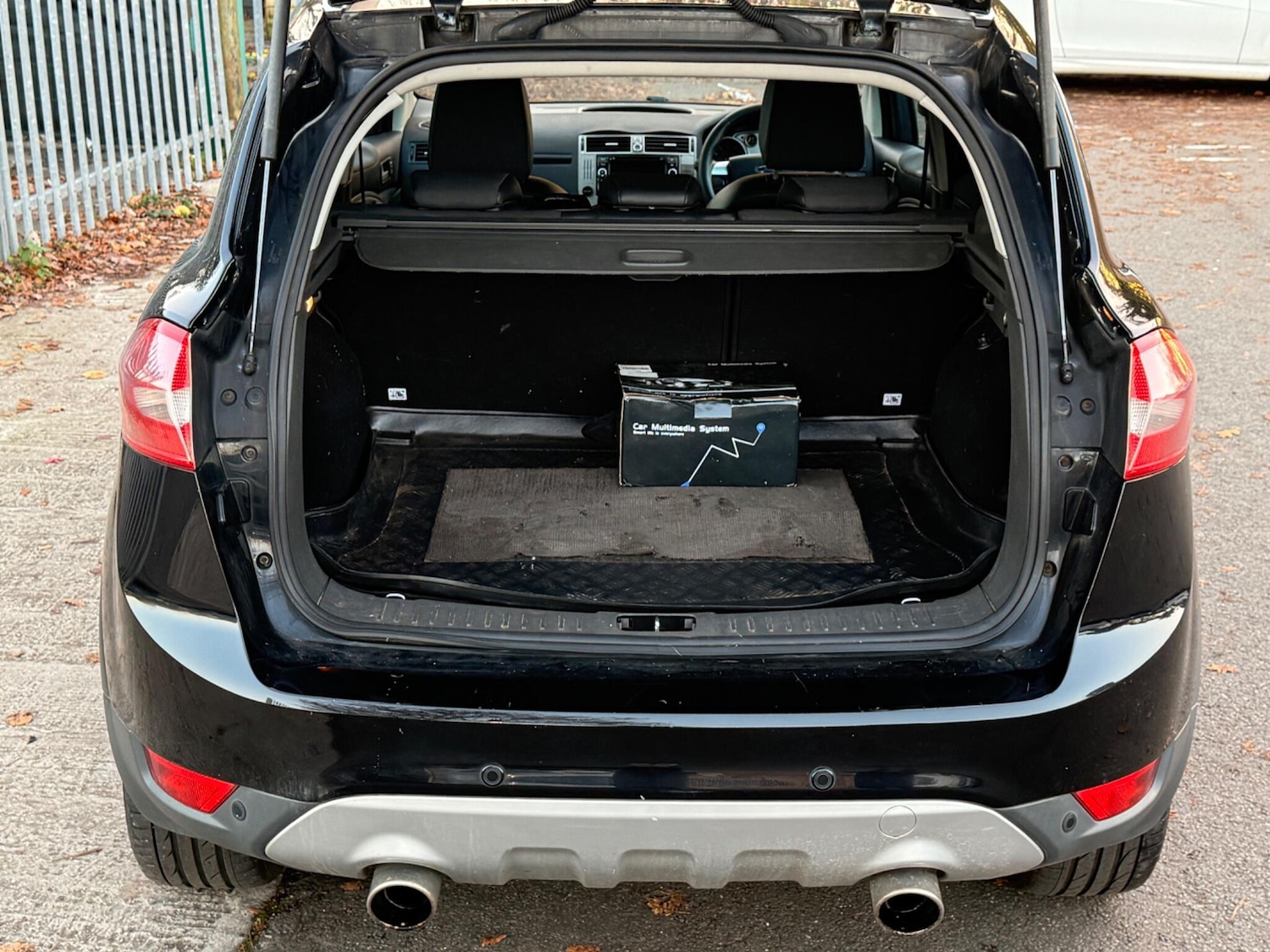 Used Ford Kuga 2010 for sale - 76667231: Photo 30