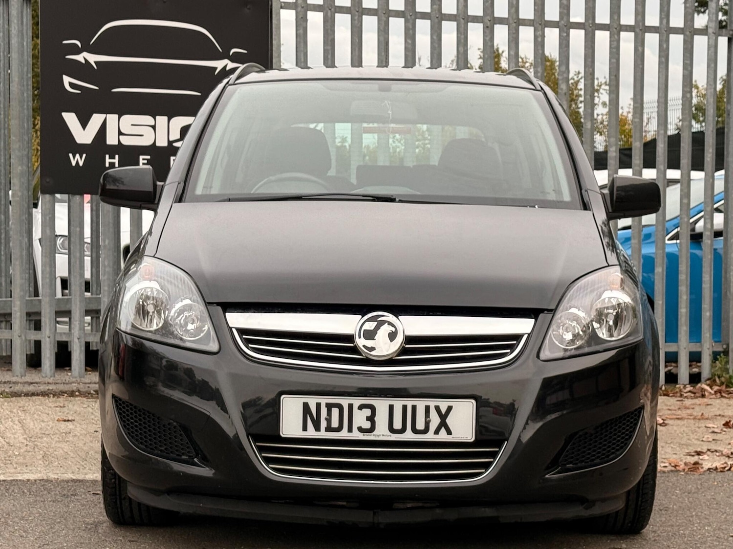 Used Vauxhall Zafira 2013 for sale - 76360608: Photo 2