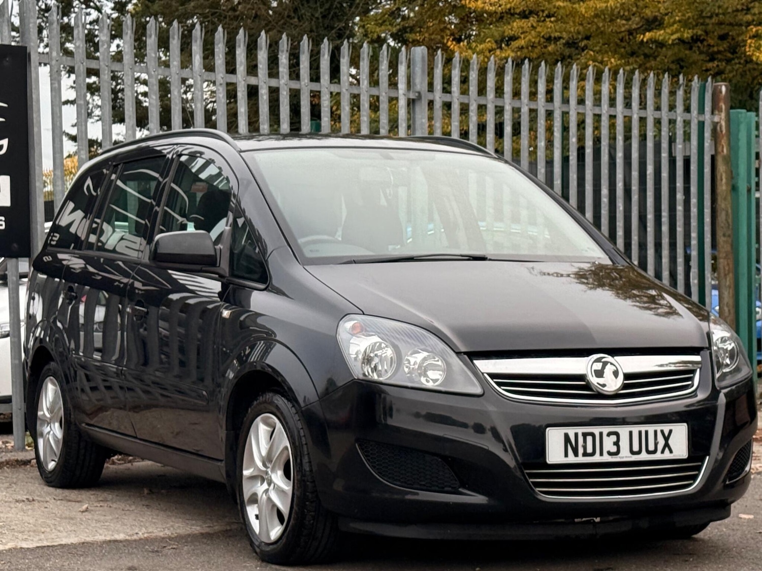 Used Vauxhall Zafira 2013 for sale - 76360608: Photo 5