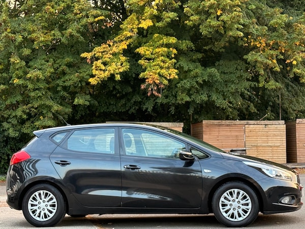 Used Kia Ceed 2013 for sale - 76152892: Photo 11