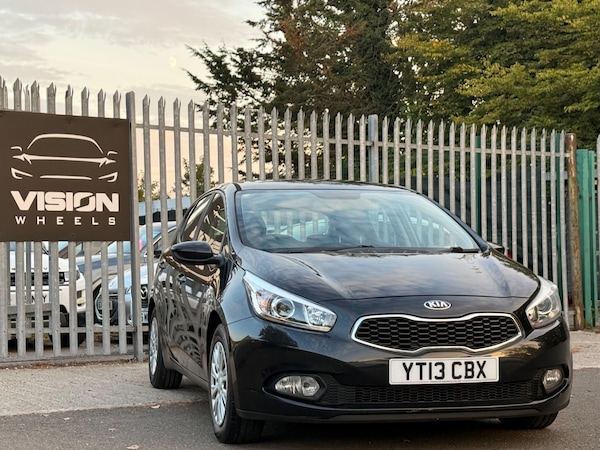 Used Kia Ceed 2013 for sale - 76152892: Photo 1